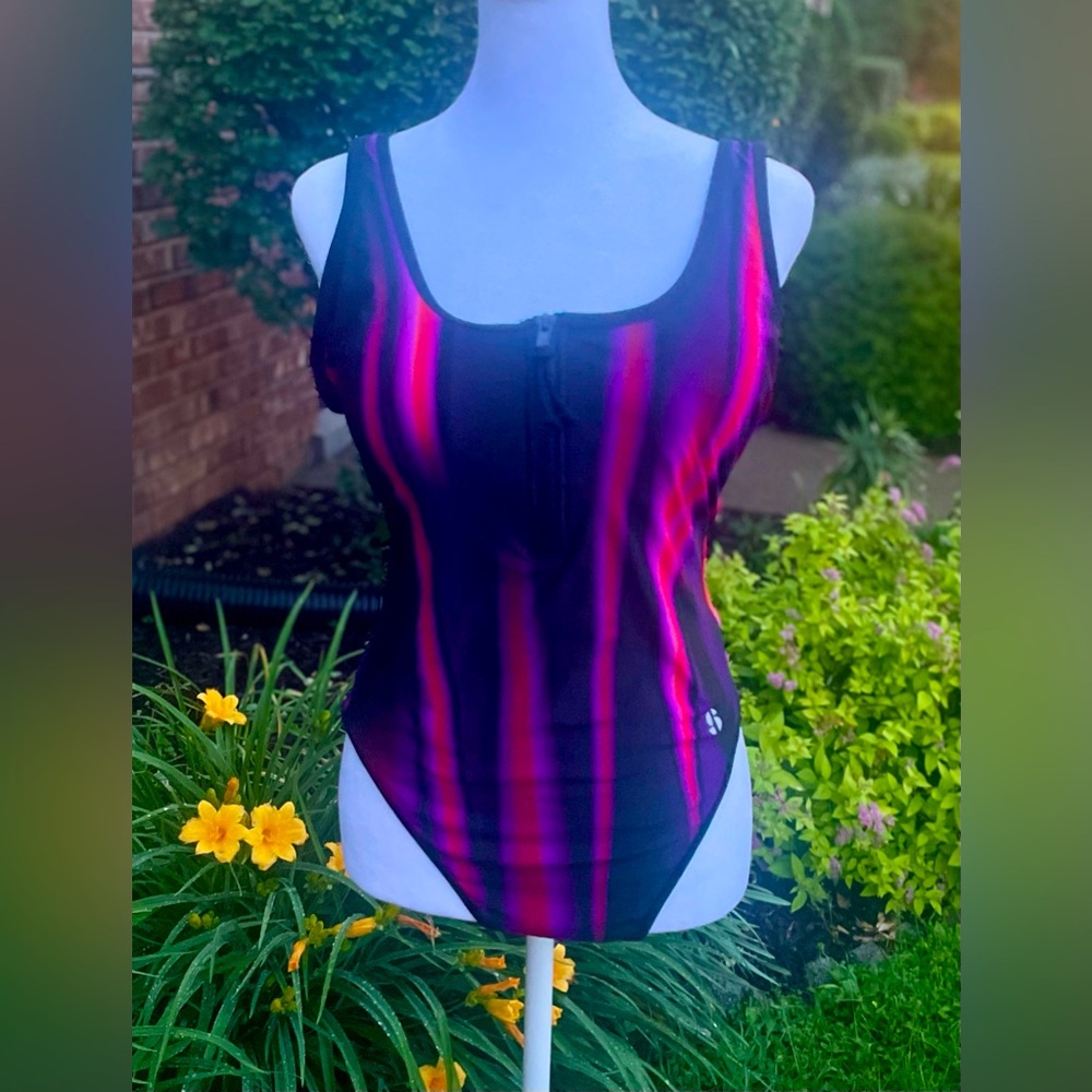NWT swimsuit 🌼🌸